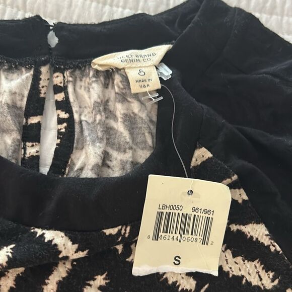 NWT Lucky brand, brown, black and off-white sleeveless tee size small - Picture 4 of 6